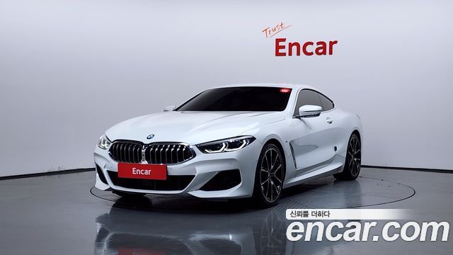 BMW 8-Series 2022