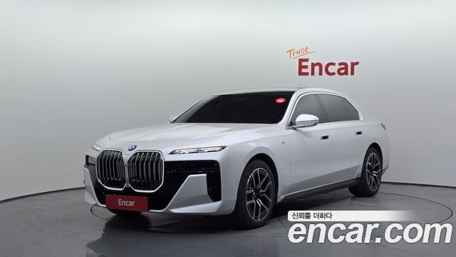 BMW 7-Series 2025