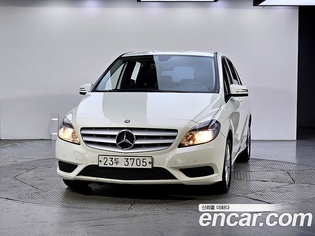 Mercedes-Benz B-Class 2013