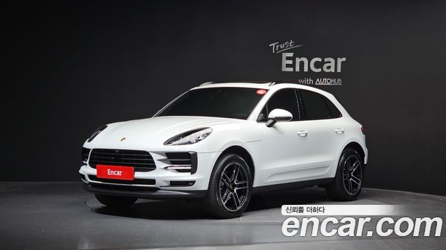 Porsche Macan 2021