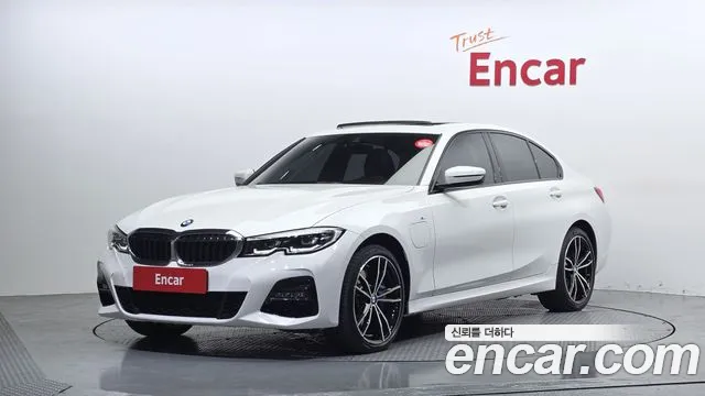 BMW 3-Series 2021