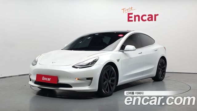 Tesla Model 3 2020