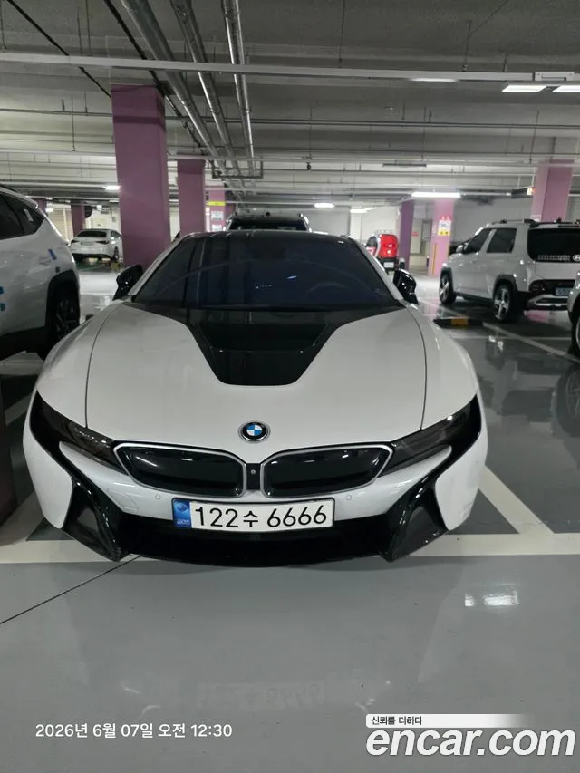 BMW i8 2015