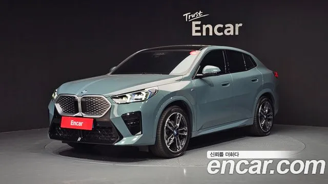 BMW iX2 2024