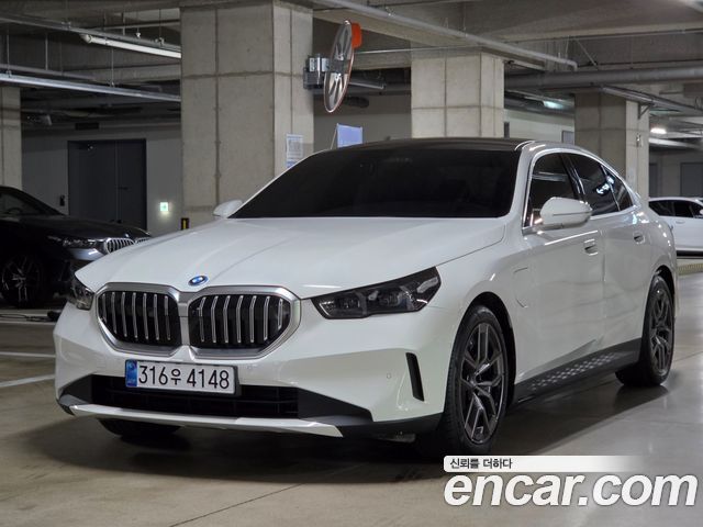 BMW 5-Series 2026