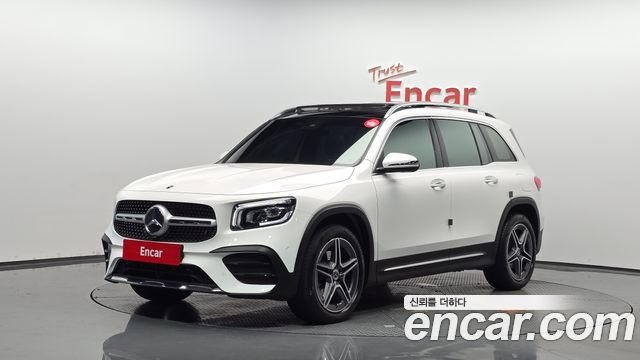 Mercedes-Benz GLB-Class 2021
