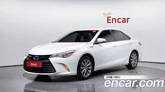 Toyota Camry 2016