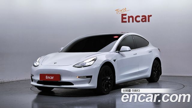 Tesla Model 3 2020