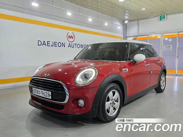 MINI Cooper 2018