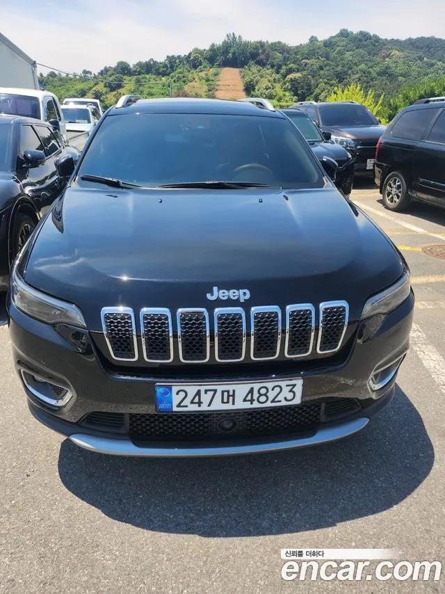 Jeep Cherokee 2021