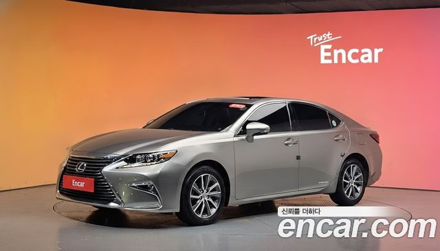 Lexus ES 2016