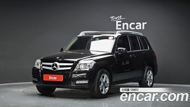 Mercedes-Benz GLK-Class 2011