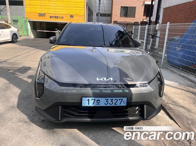 Kia EV4 2025