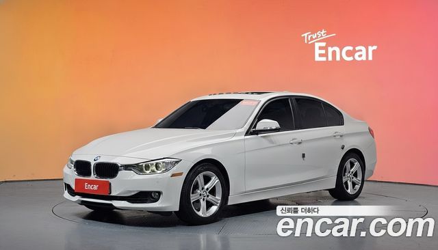 BMW 3-Series 2012