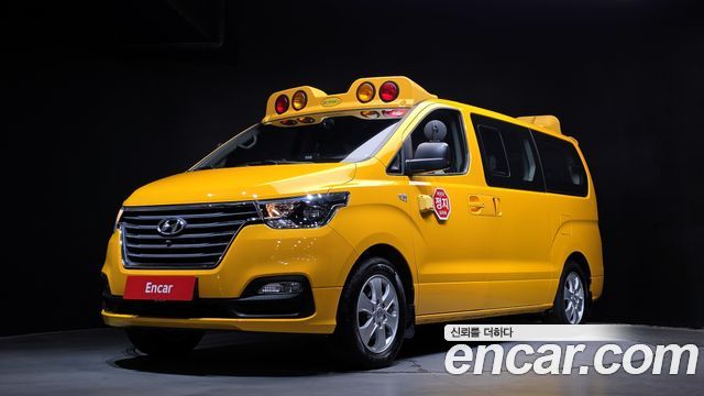 Hyundai Starex 2021