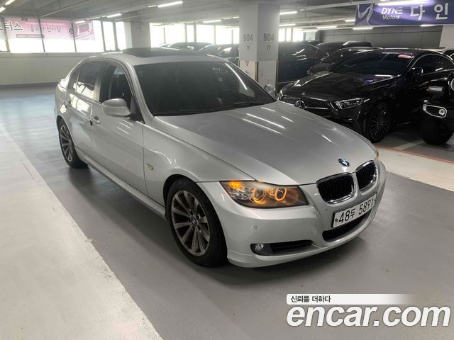 BMW 3-Series 2010