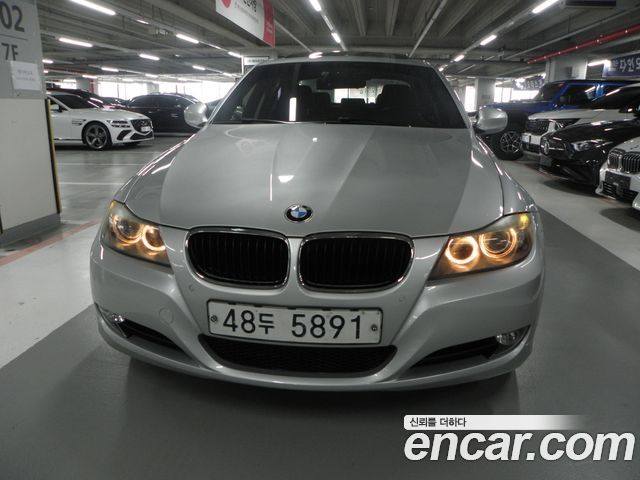 BMW 3-Series 2010