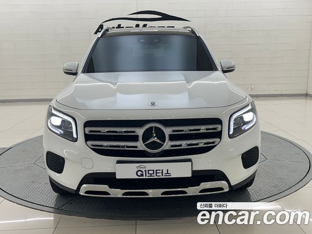 Mercedes-Benz GLB-Class 2022