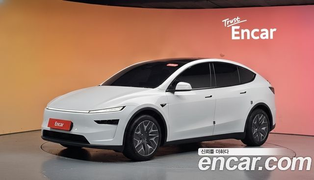 Tesla Model Y 2026
