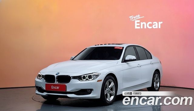 BMW 3-Series 2012