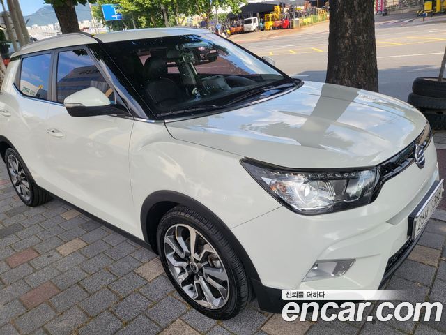 SsangYong Tivoli 2015