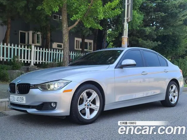 BMW 3-Series 2013