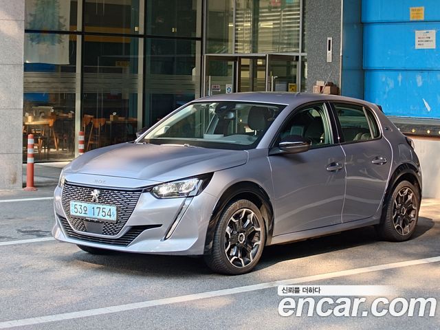 Peugeot 208 2022