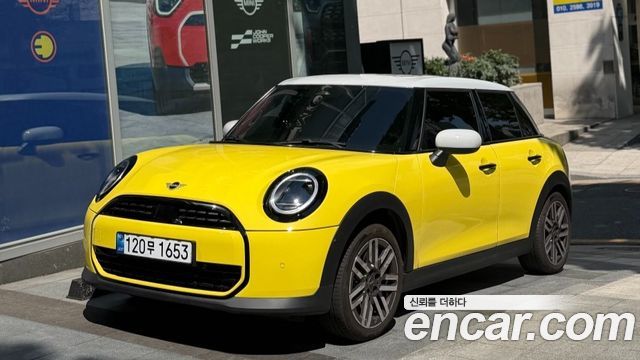 MINI Cooper 2025