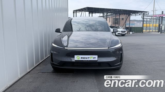 Tesla Model Y 2026