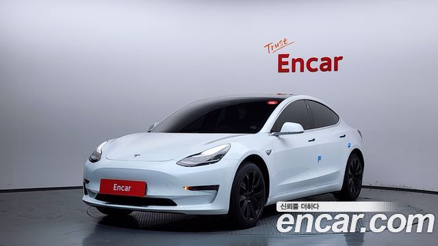 Tesla Model 3 2020