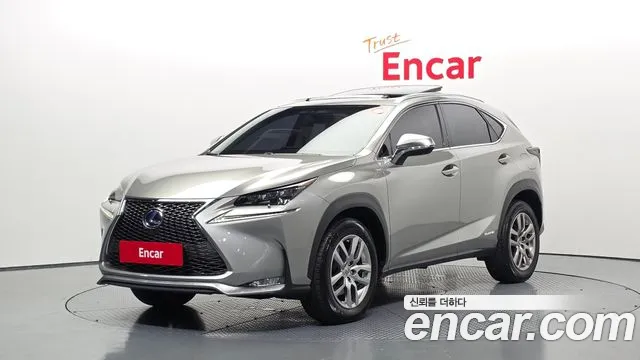 Lexus NX 2015