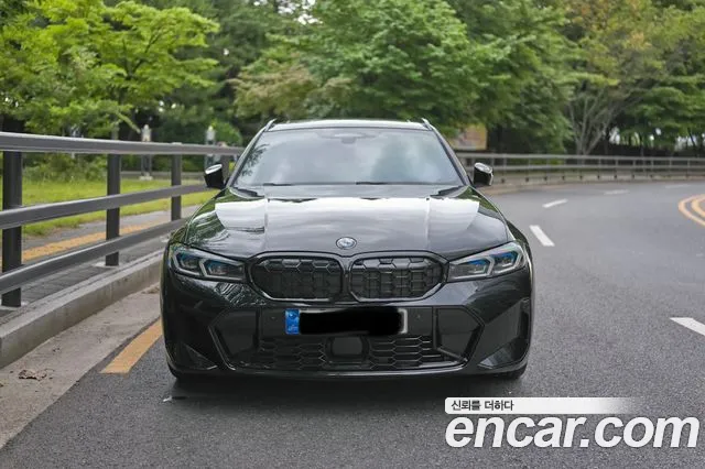 BMW 3-Series 2023
