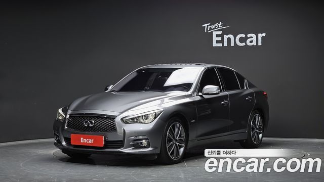 Infiniti Q50 2014