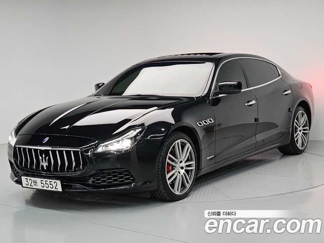 Maserati Quattroporte 2014