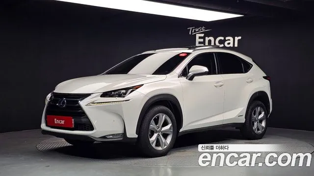 Lexus NX 2016