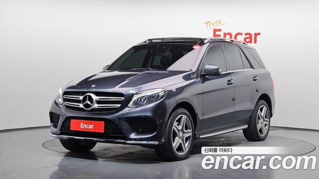 Mercedes-Benz GLE-Class 2016
