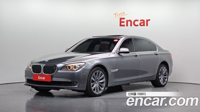 BMW 7-Series 2010