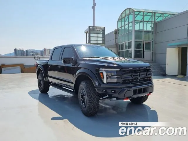 Ford F-150 2025