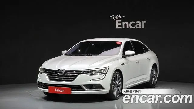 Renault SM6 2016