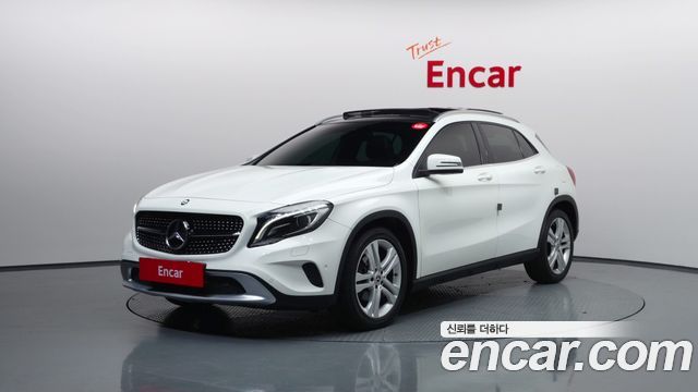 Mercedes-Benz GLA-Class 2014