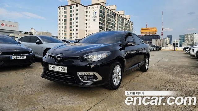 Renault SM3 2016
