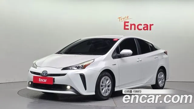 Toyota Prius 2021