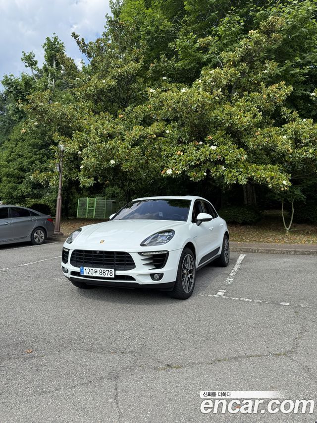 Porsche Macan 2018