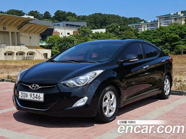 Hyundai Avante 2012