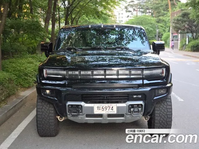 GMC Hummer EV 2024