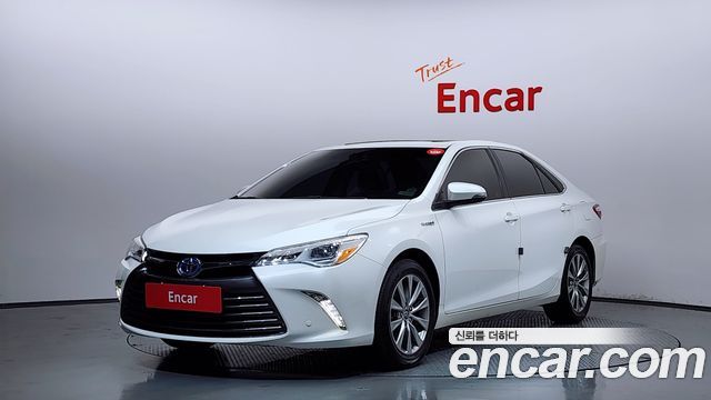 Toyota Camry 2016