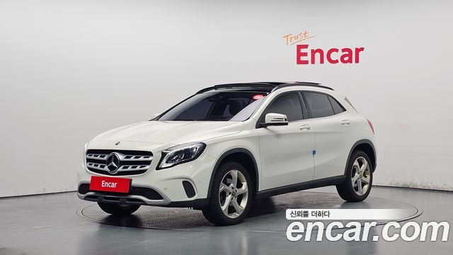 Mercedes-Benz GLA-Class 2017