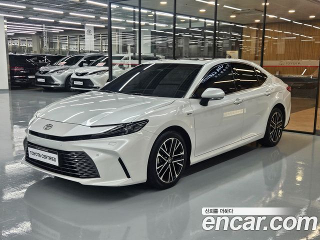 Toyota Camry 2024