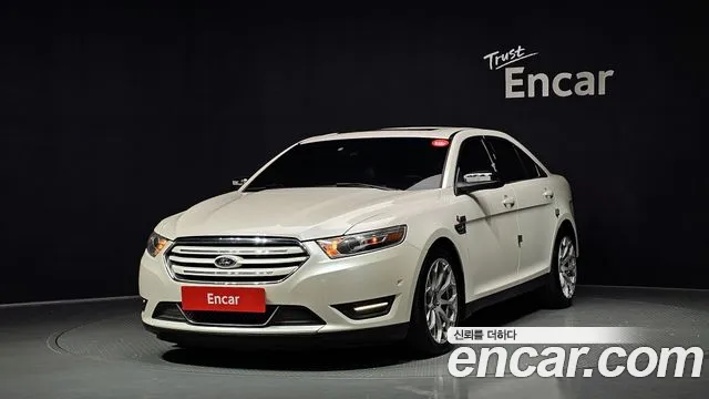 Ford Taurus 2017