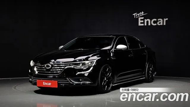 Renault SM6 2016